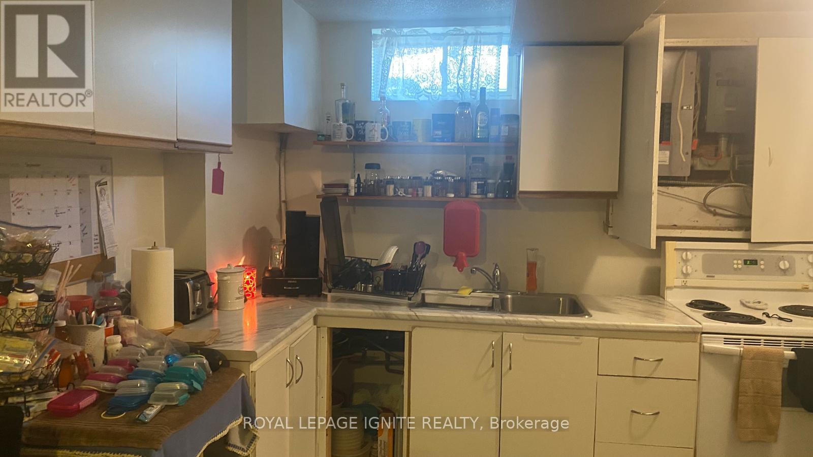 385 & 387 West Street N, Orillia, Ontario  L3V 5E7 - Photo 15 - S12479016