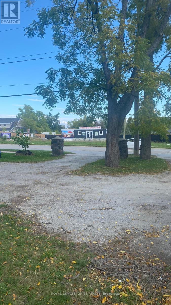 385 & 387 West Street N, Orillia, Ontario  L3V 5E7 - Photo 8 - S12479016