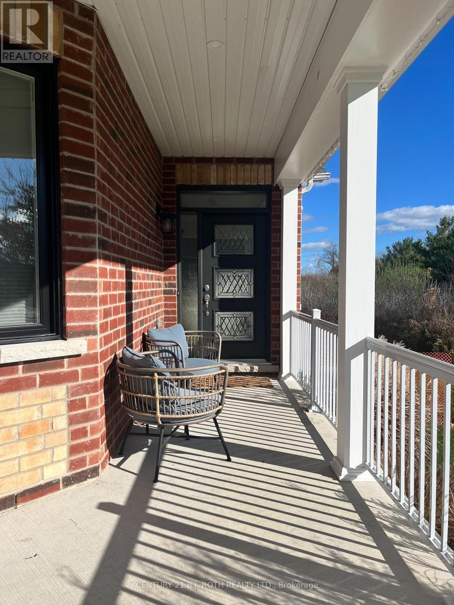 157 Mary Street, Clearview, Ontario  L0M 1G0 - Photo 3 - S12479035