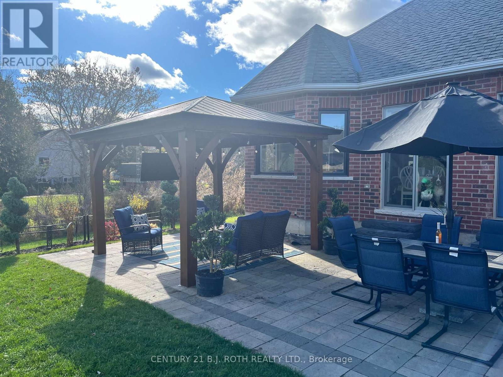 157 Mary Street, Clearview, Ontario  L0M 1G0 - Photo 42 - S12479035