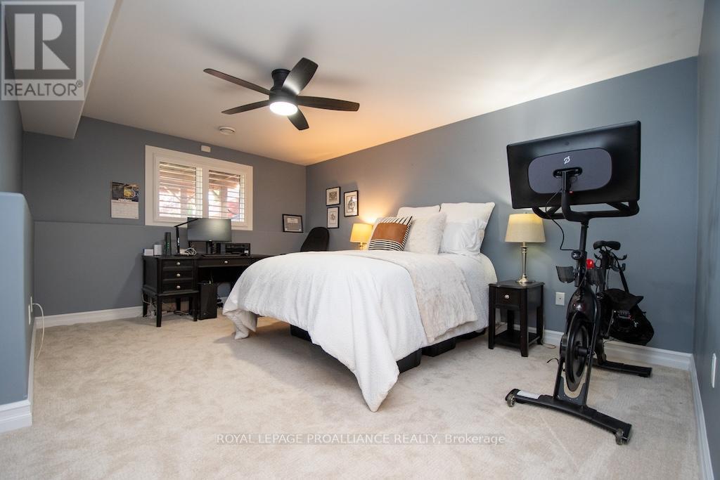 1445 Ireland Drive, Peterborough (Monaghan Ward 2), Ontario  K9K 0A4 - Photo 29 - X12478402