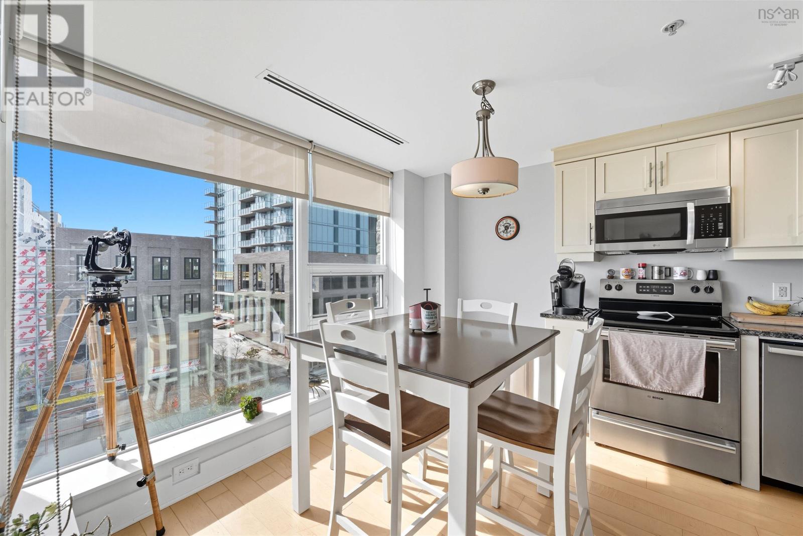 307 31 Kings Wharf Place, Dartmouth, Nova Scotia  B2Y 0C1 - Photo 3 - 202507167