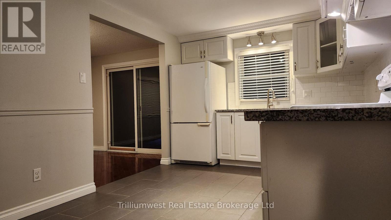 A - 126 Freshmeadow Way, Guelph, Ontario  N1K 1R1 - Photo 4 - X12479113