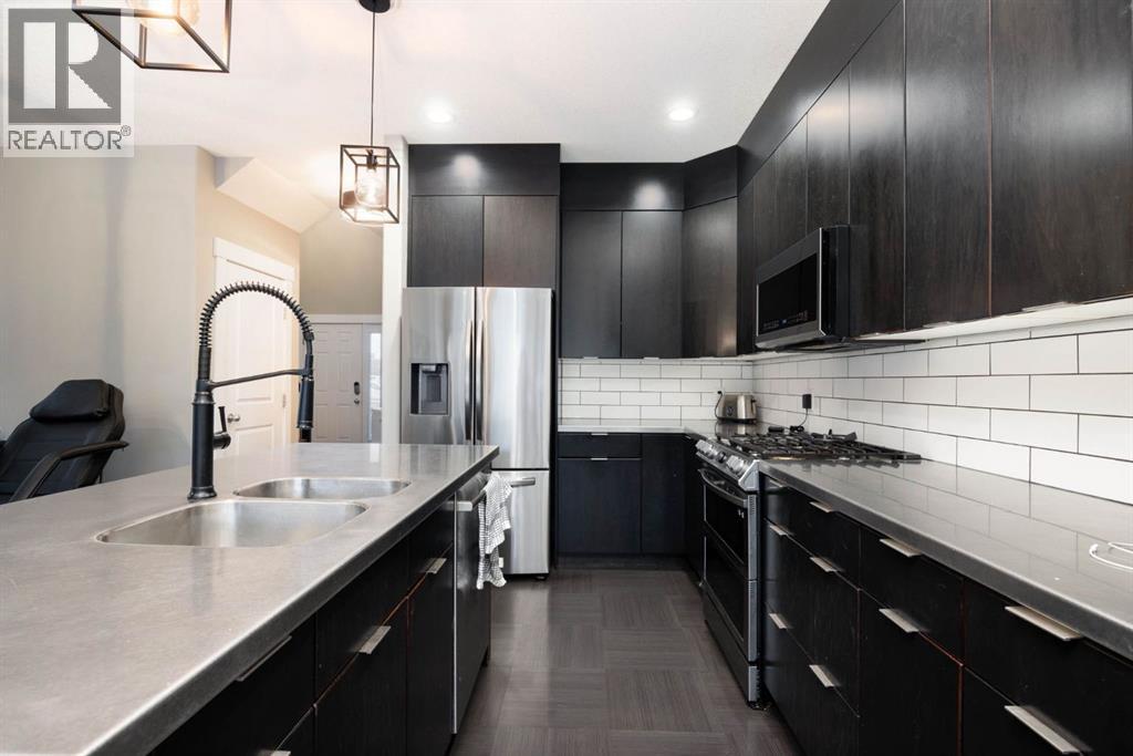 169 Shalestone Way, Fort Mcmurray, Alberta  T9K 0T6 - Photo 8 - A2259293