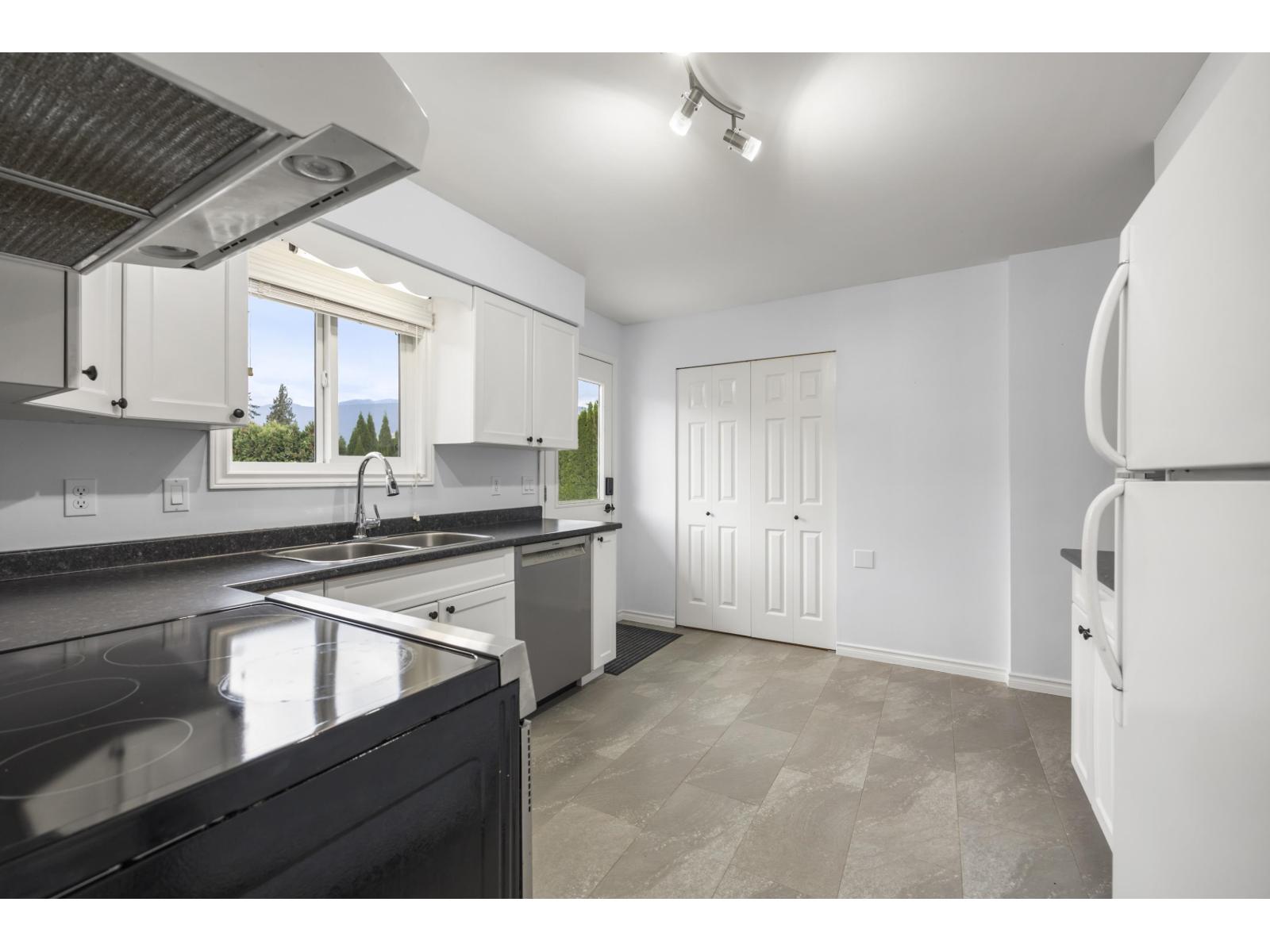 10107 Shamrock Drive, Fairfield Island, Chilliwack, British Columbia  V2P 5L3 - Photo 10 - R3057307