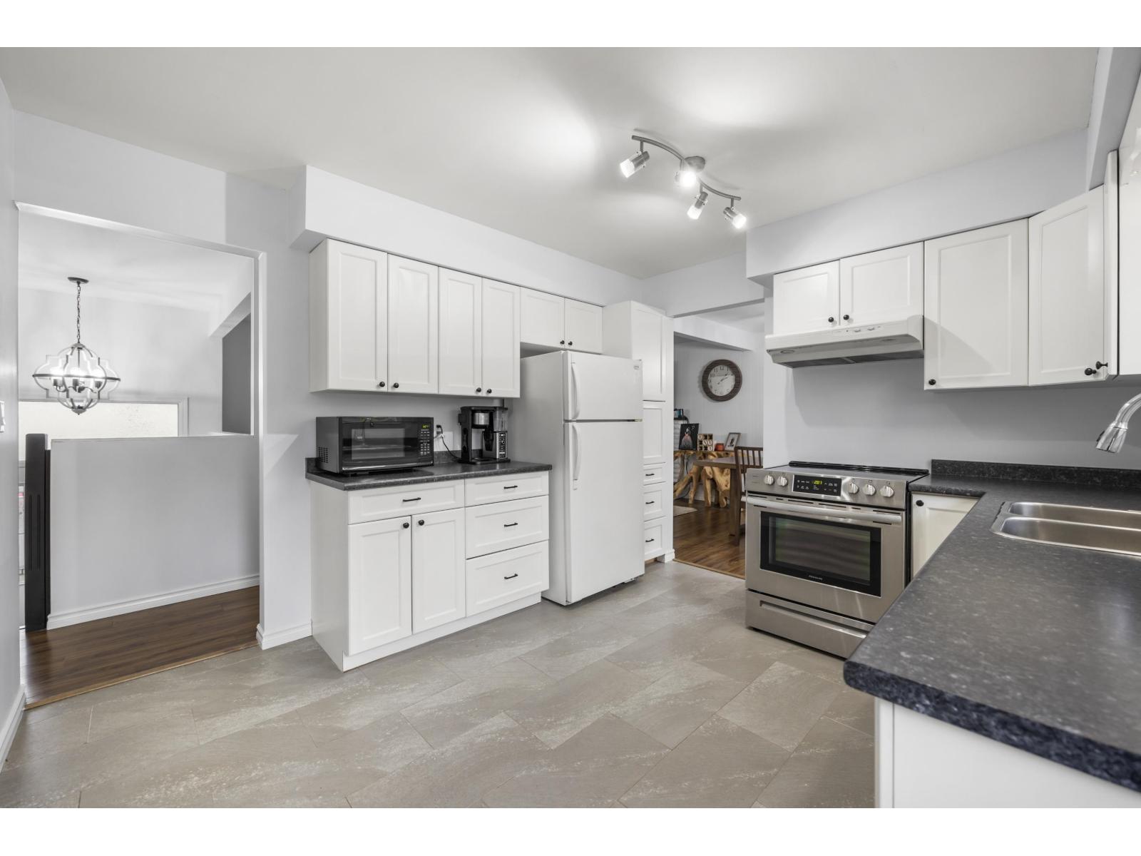 10107 Shamrock Drive, Fairfield Island, Chilliwack, British Columbia  V2P 5L3 - Photo 11 - R3057307