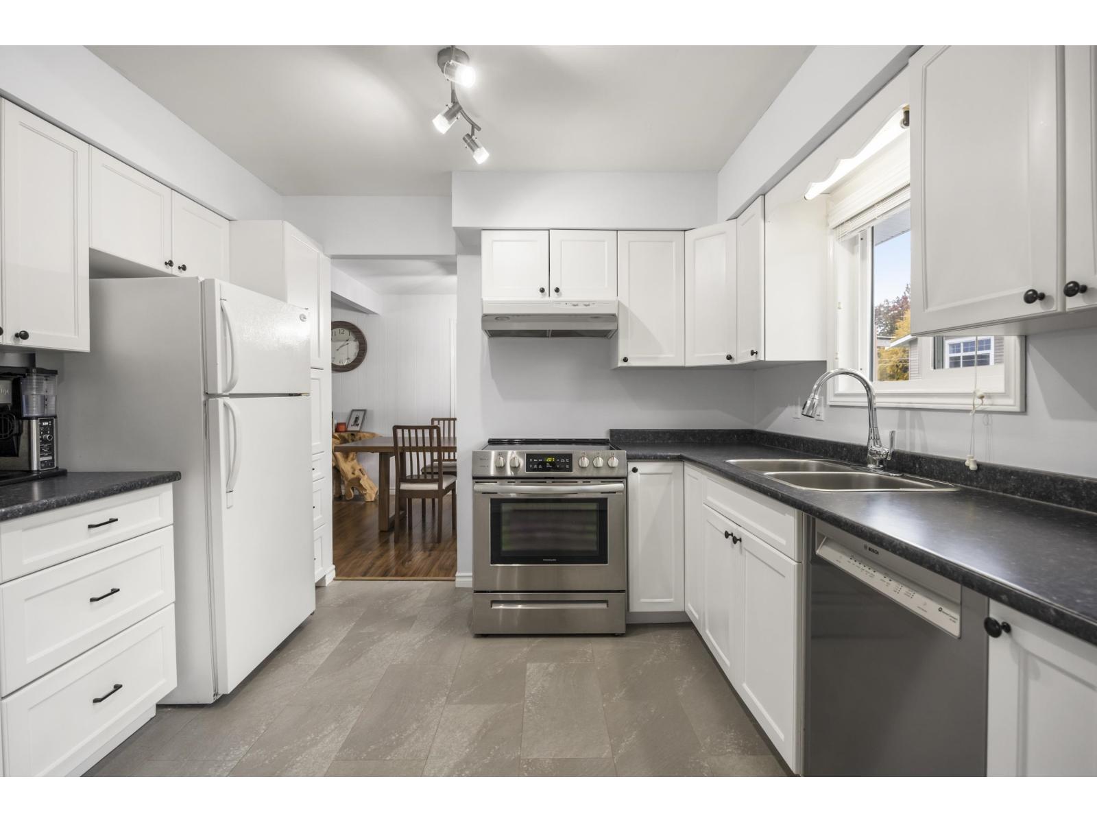 10107 Shamrock Drive, Fairfield Island, Chilliwack, British Columbia  V2P 5L3 - Photo 12 - R3057307