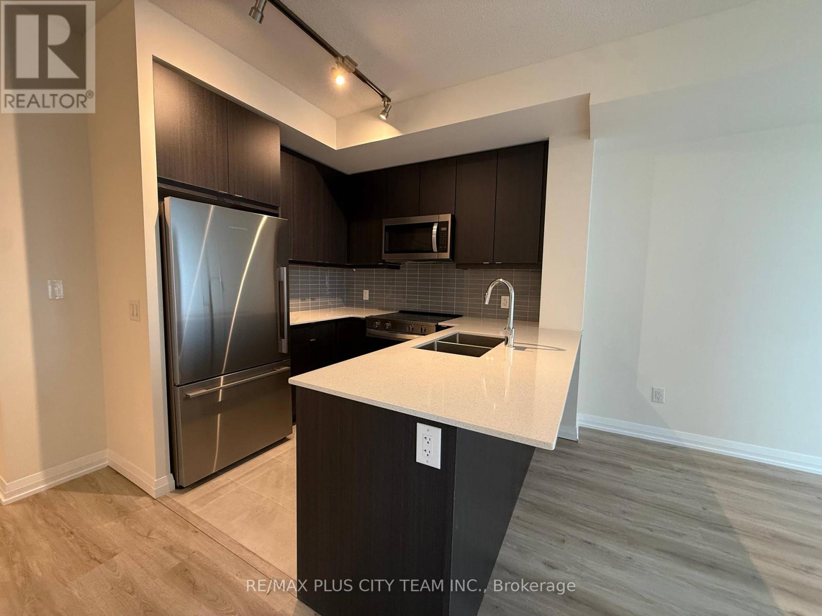 1725 - 3270 Sheppard Avenue E, Toronto (Tam O'shanter-Sullivan), Ontario  M1T 3K3 - Photo 8 - E12472569
