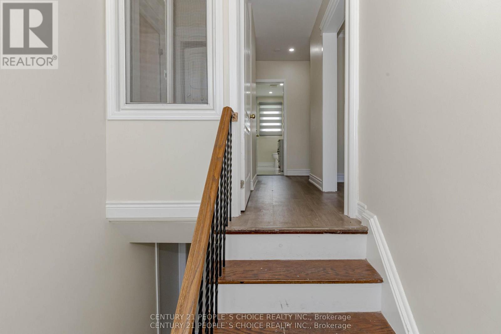 215 Jeffcoat Drive, Toronto, Ontario  M9W 3E2 - Photo 5 - W12478929
