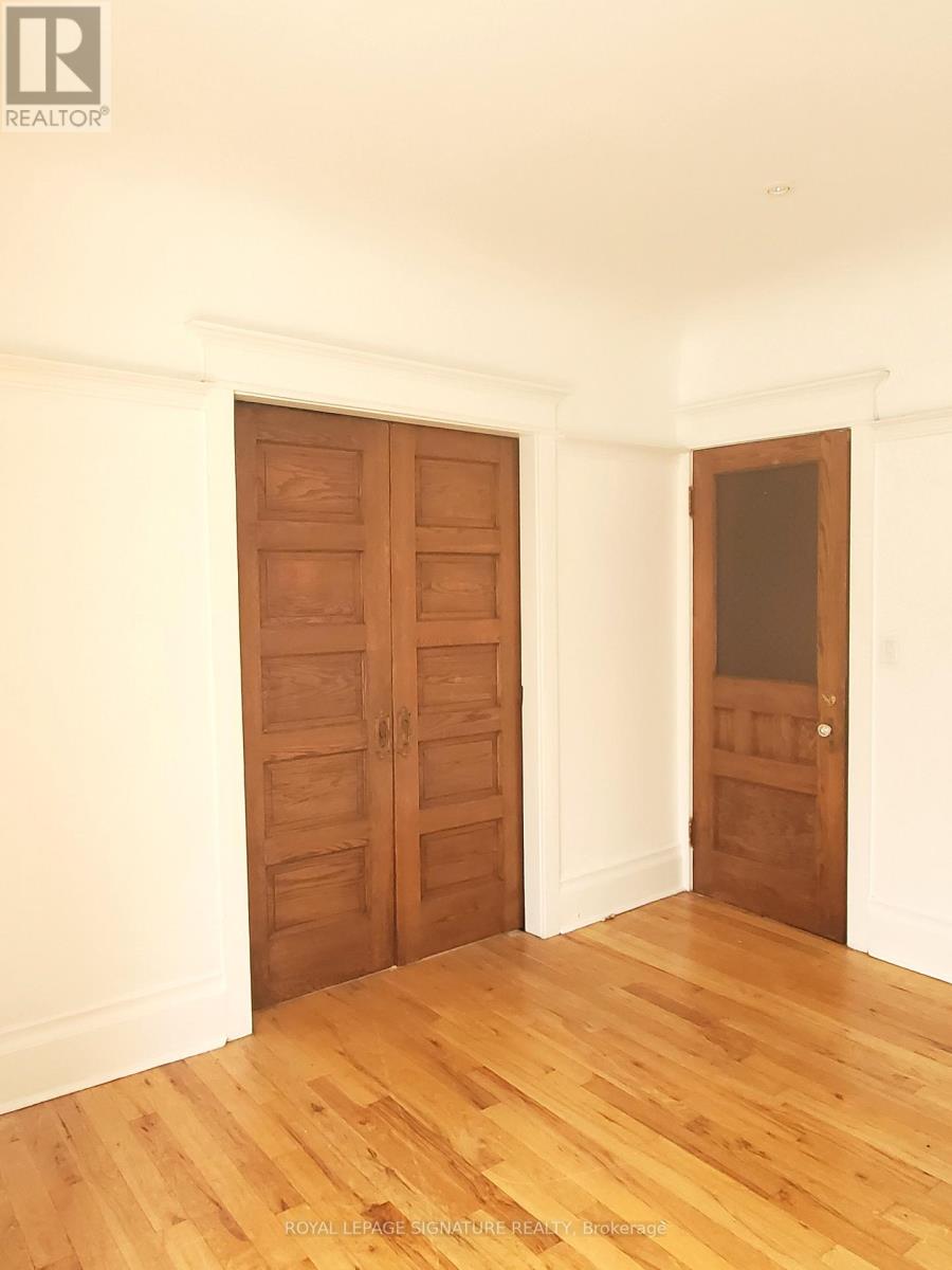 1 Maynard Avenue S, Toronto, Ontario  M6K 2Z7 - Photo 9 - W12478930