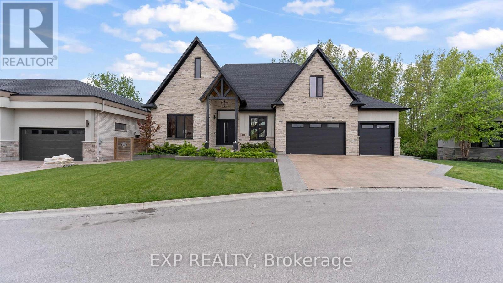 253 - 9861 Glendon Drive, Middlesex Centre, Ontario  N0L 1R0 - Photo 2 - X12479063