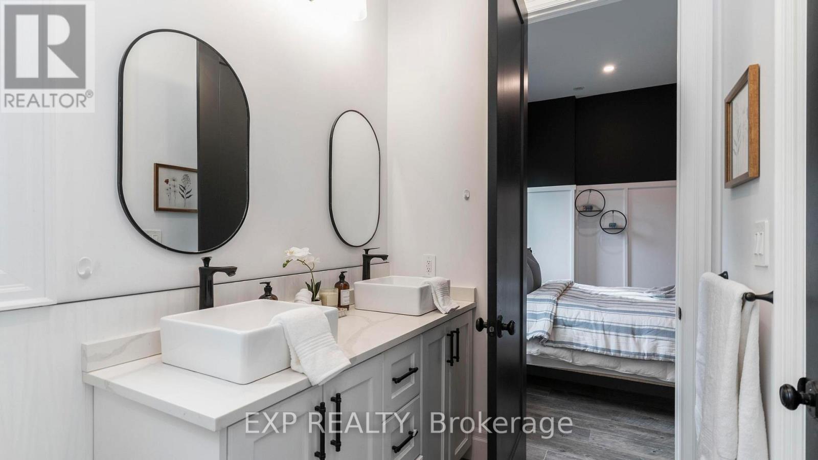 253 - 9861 Glendon Drive, Middlesex Centre, Ontario  N0L 1R0 - Photo 30 - X12479063