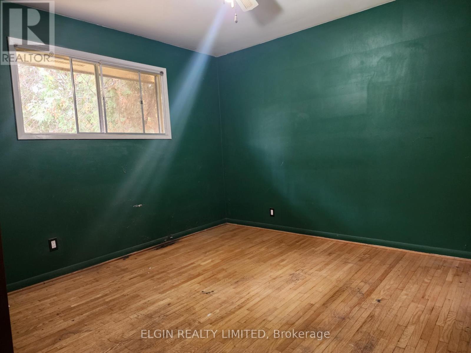 10 Vineden Drive, Central Elgin, Ontario  N5P 2M6 - Photo 10 - X12479082
