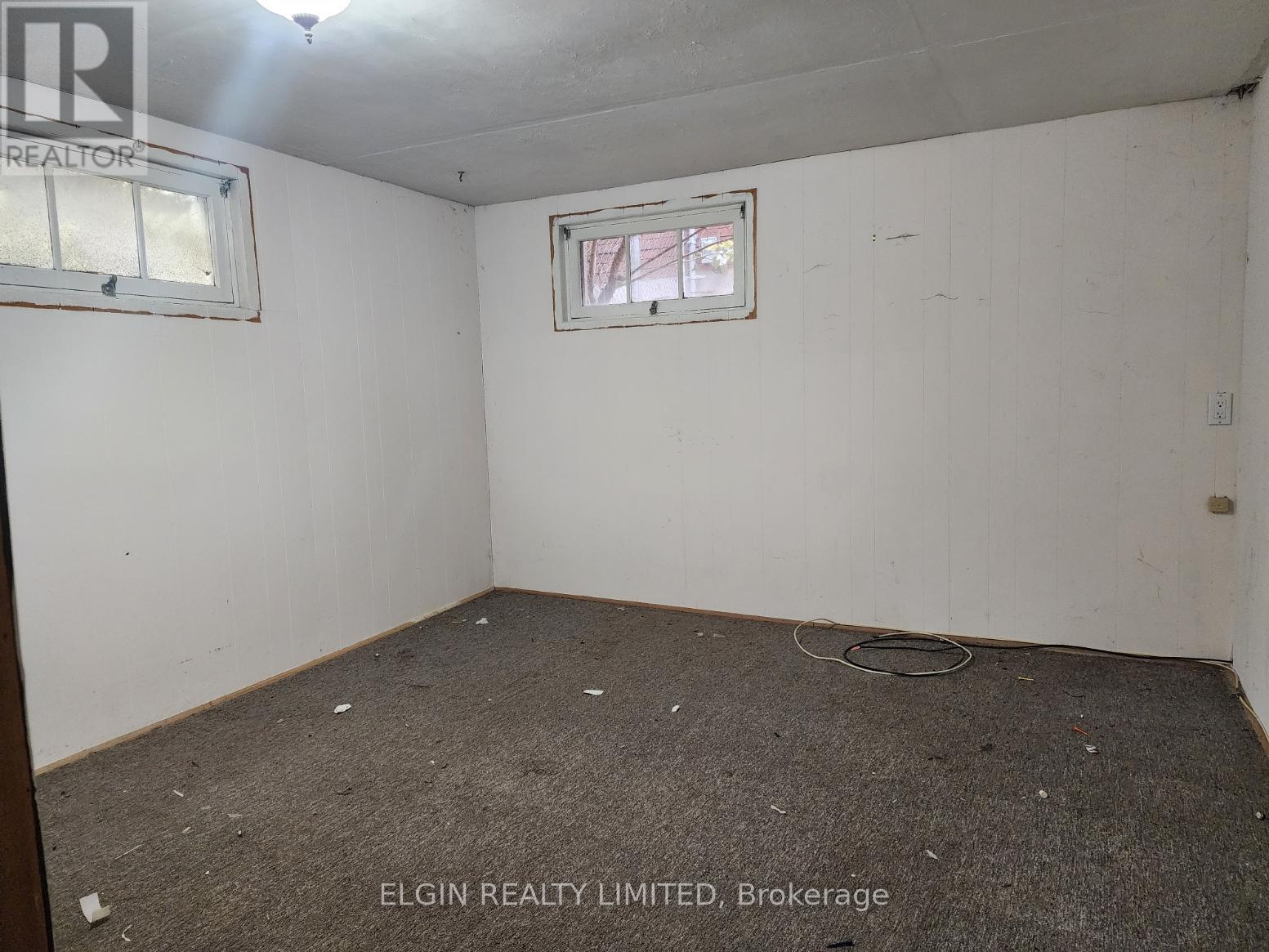 10 Vineden Drive, Central Elgin, Ontario  N5P 2M6 - Photo 18 - X12479082