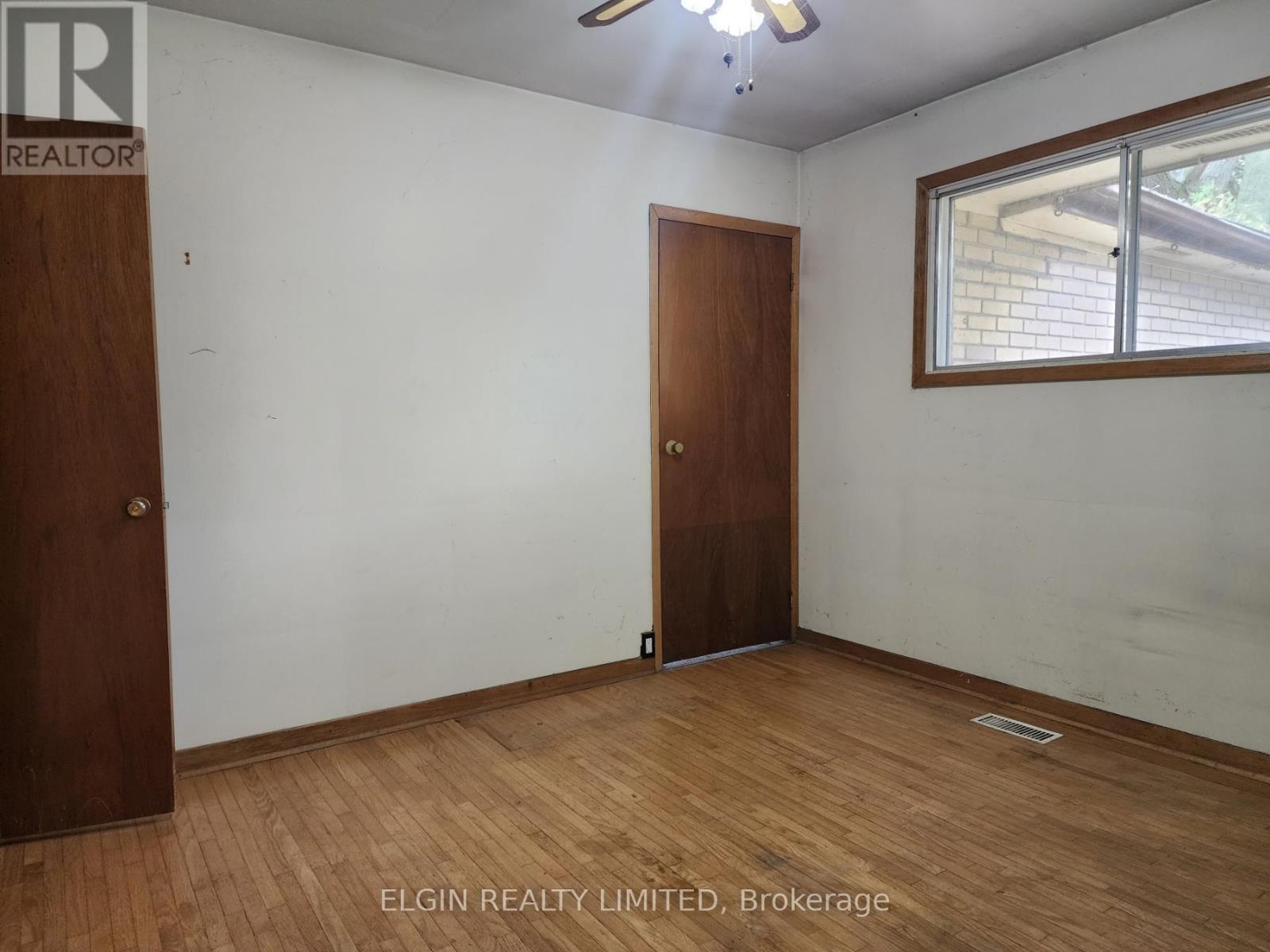 10 Vineden Drive, Central Elgin, Ontario  N5P 2M6 - Photo 6 - X12479082