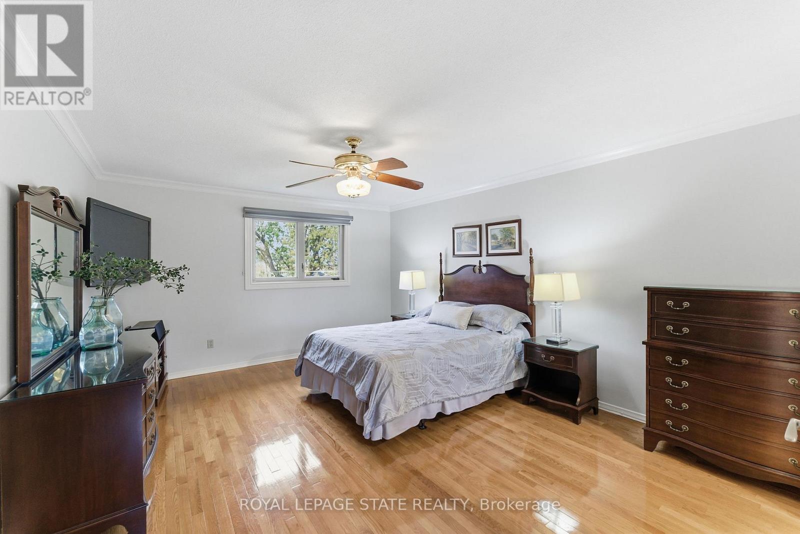 20 Vega Crescent, Hamilton, Ontario  L8E 4S7 - Photo 10 - X12478955