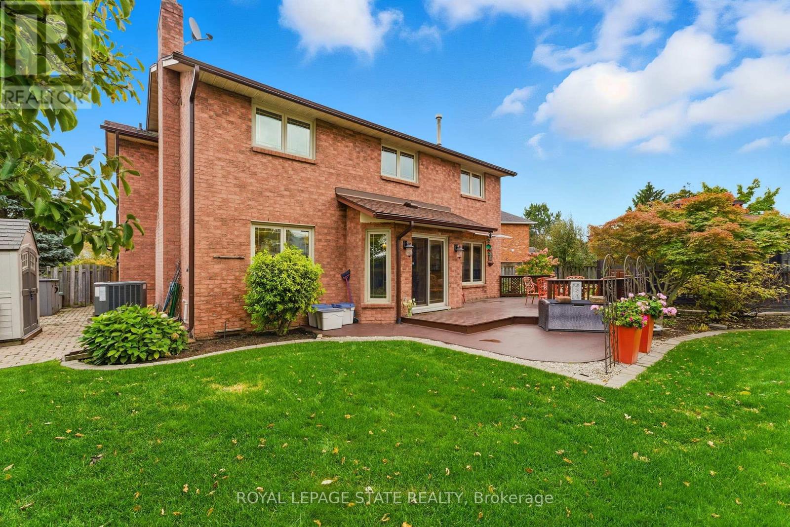 20 Vega Crescent, Hamilton, Ontario  L8E 4S7 - Photo 20 - X12478955