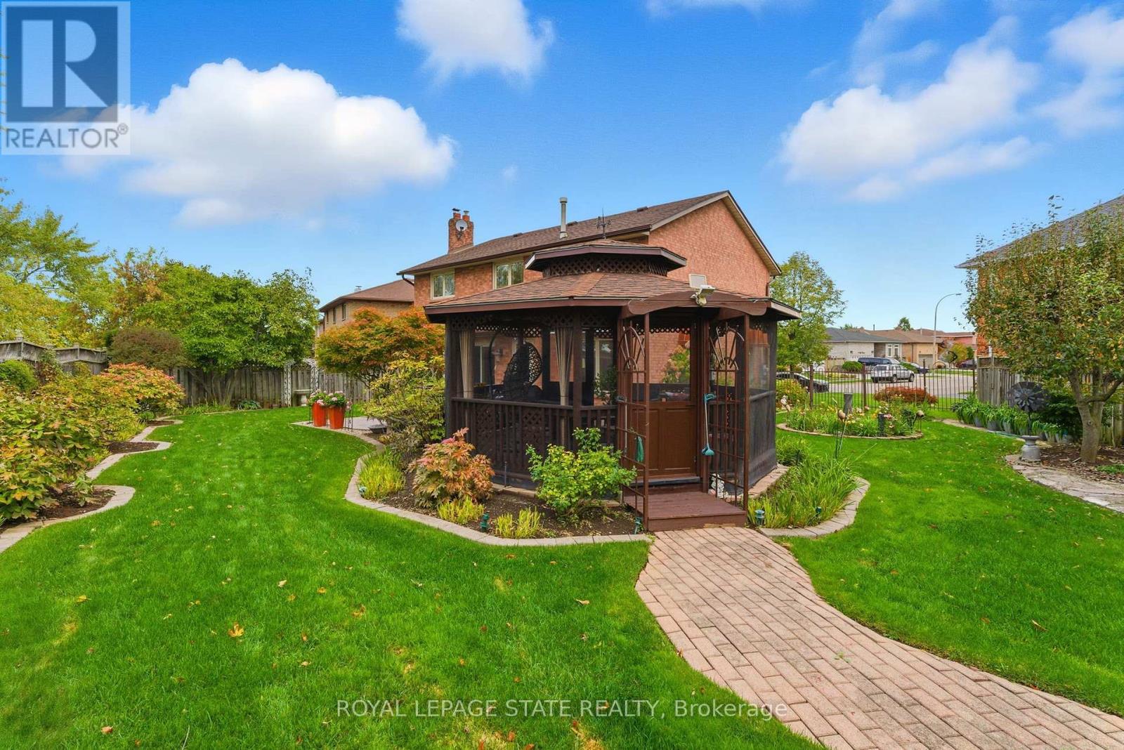 20 Vega Crescent, Hamilton, Ontario  L8E 4S7 - Photo 25 - X12478955