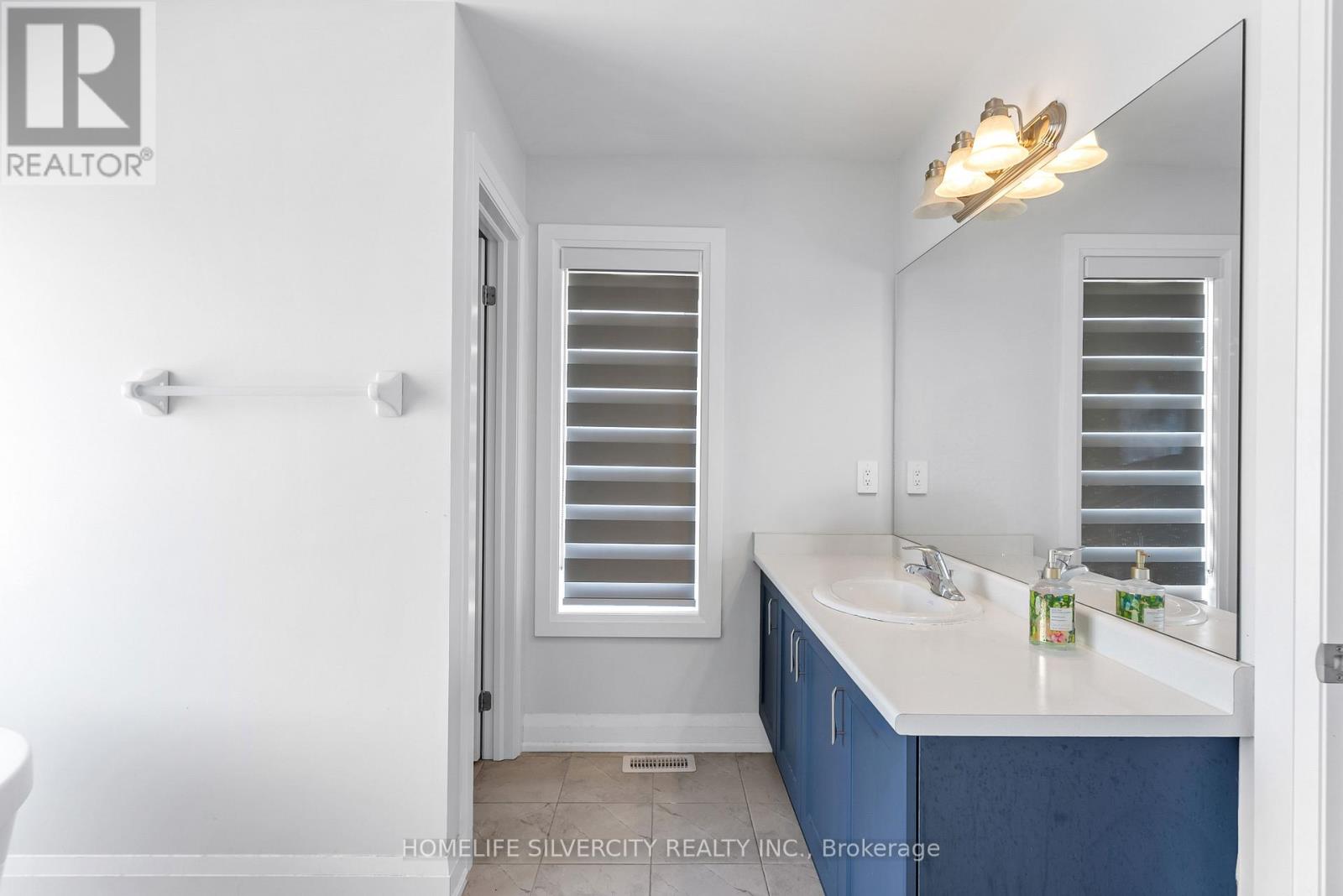 34 Mckay Avenue, Kawartha Lakes, Ontario  K9V 0R2 - Photo 33 - X12478967