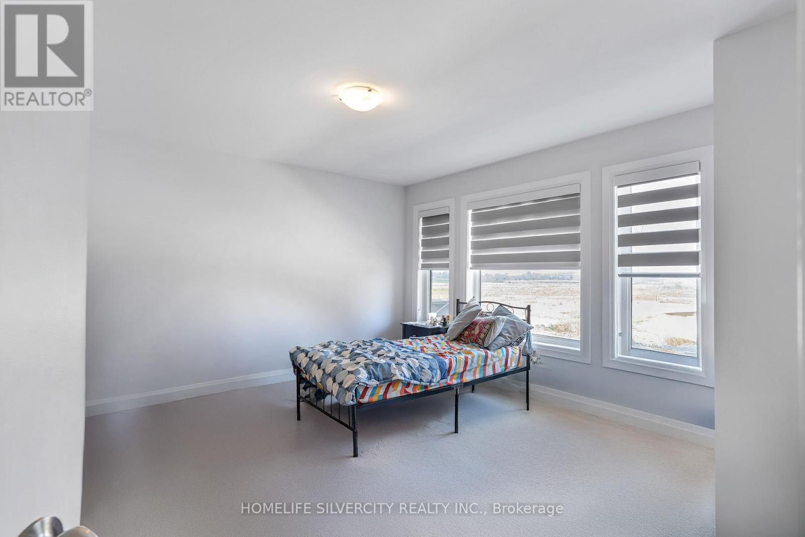 34 Mckay Avenue, Kawartha Lakes, Ontario  K9V 0R2 - Photo 35 - X12478967