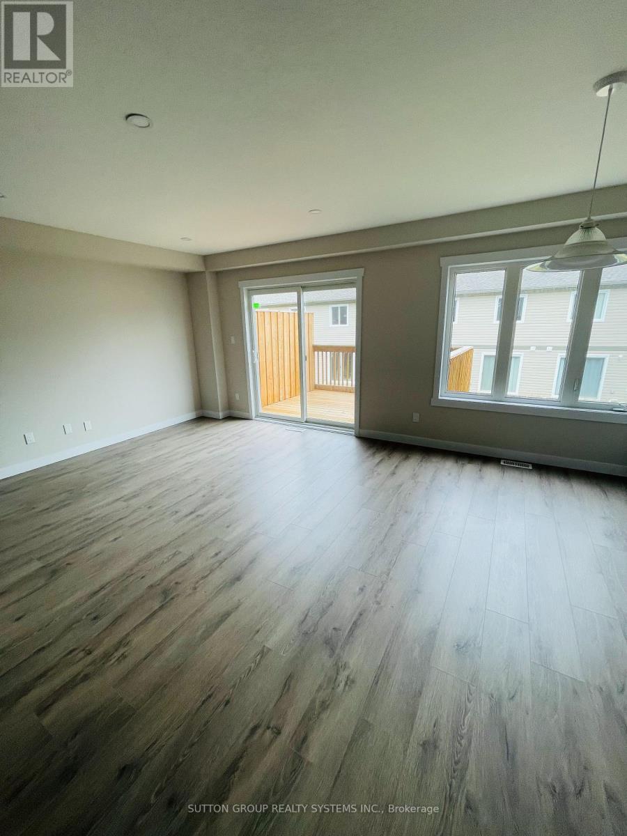 4 - 160 Stanley Street, Norfolk, Ontario  N3Y 0G6 - Photo 8 - X12479009