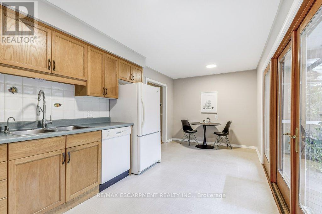 420 Concession 8 Road E, Hamilton, Ontario  L0R 2H0 - Photo 7 - X12479034