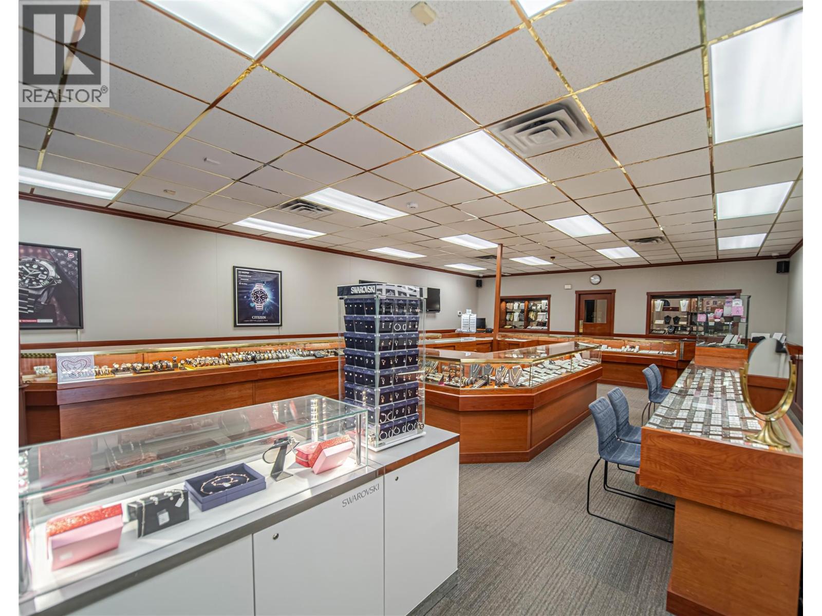 24 9th Avenue S, Cranbrook, British Columbia V1C 2L8 - Photo 4 - 10366438