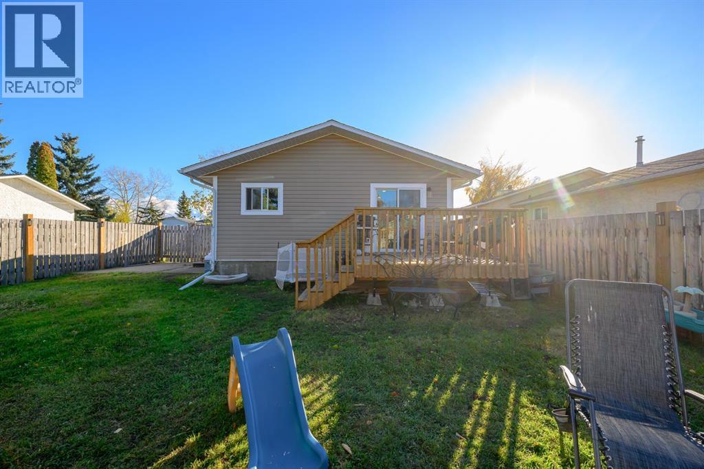 Property at 9510 74 Avenue image 5