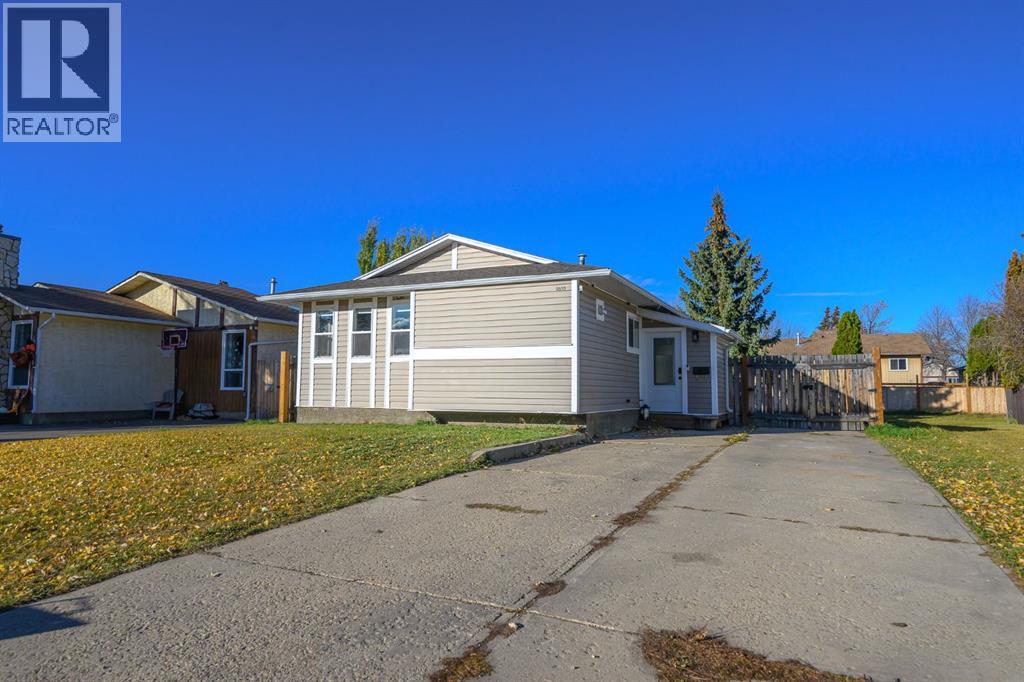 9510 74 Avenue, Grande Prairie, Alberta