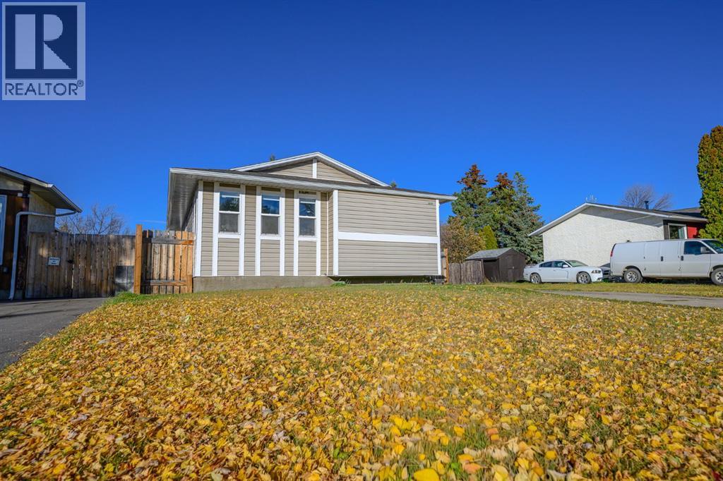 Property at 9510 74 Avenue image 2