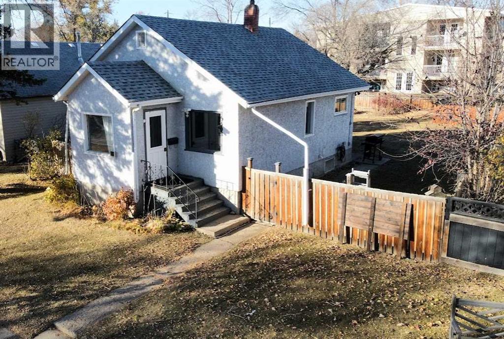 5308 49 Avenue, camrose, Alberta