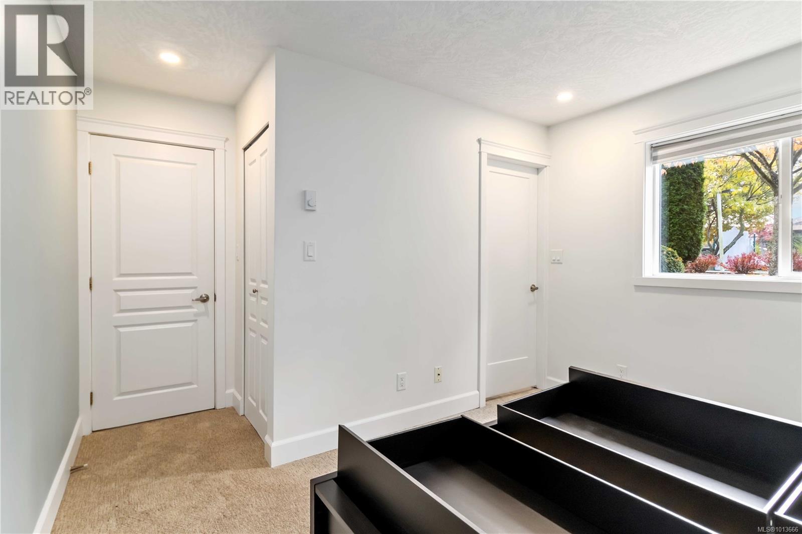 102 894 Vernon Ave, Saanich, British Columbia  V8X 2W6 - Photo 28 - 1013666