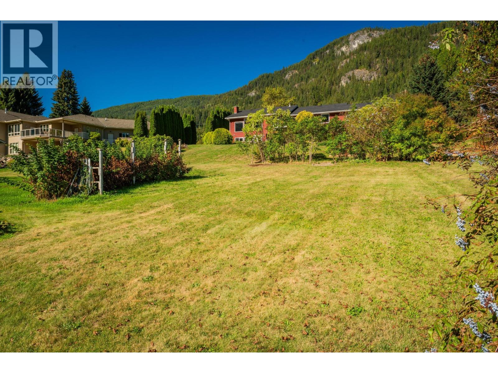 1628 Thrums Road, Castlegar, British Columbia  V1N 4R7 - Photo 49 - 10366611