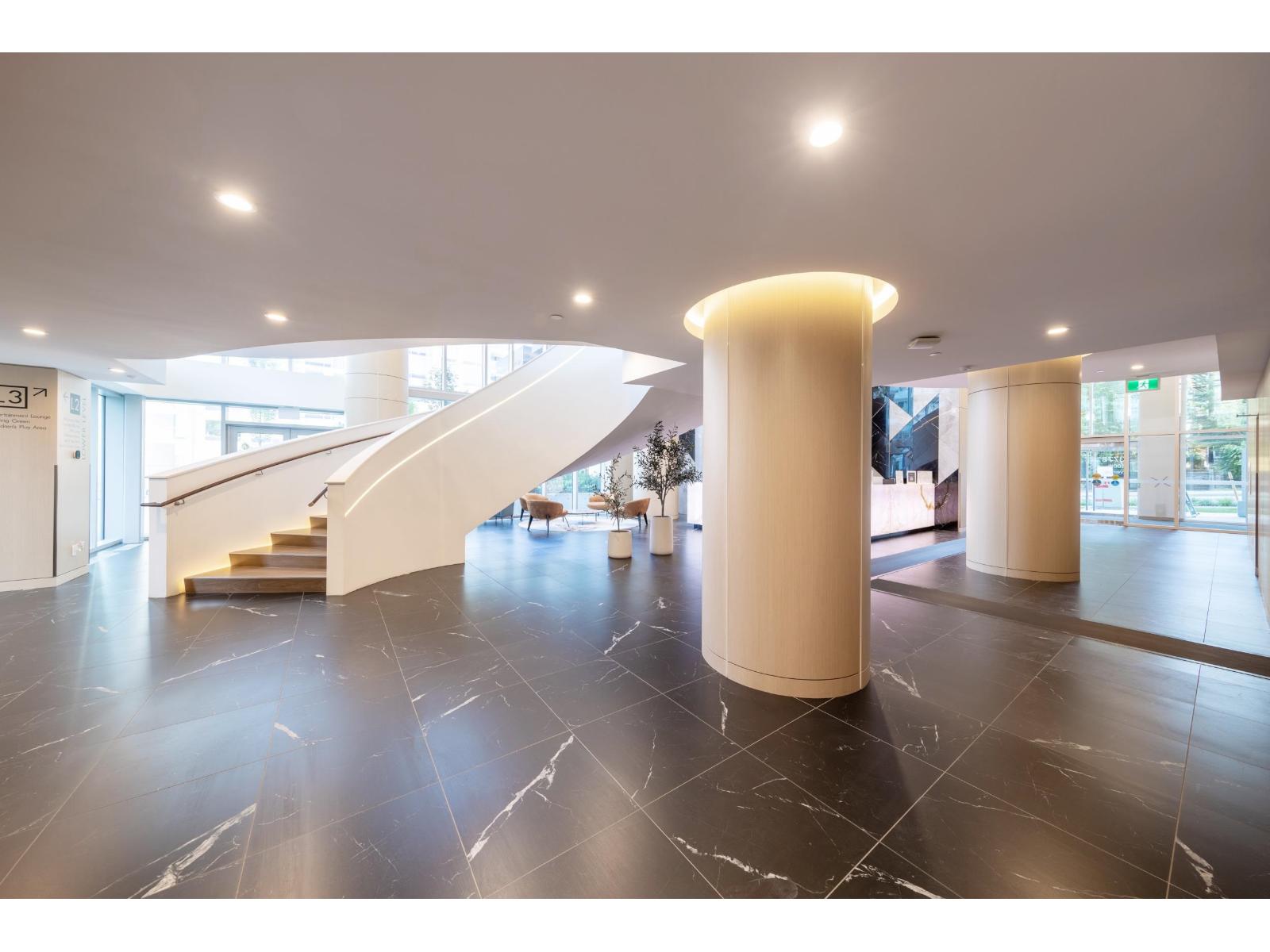 610 13778 100 Avenue, Surrey, British Columbia  V3T 0V3 - Photo 5 - R3061084