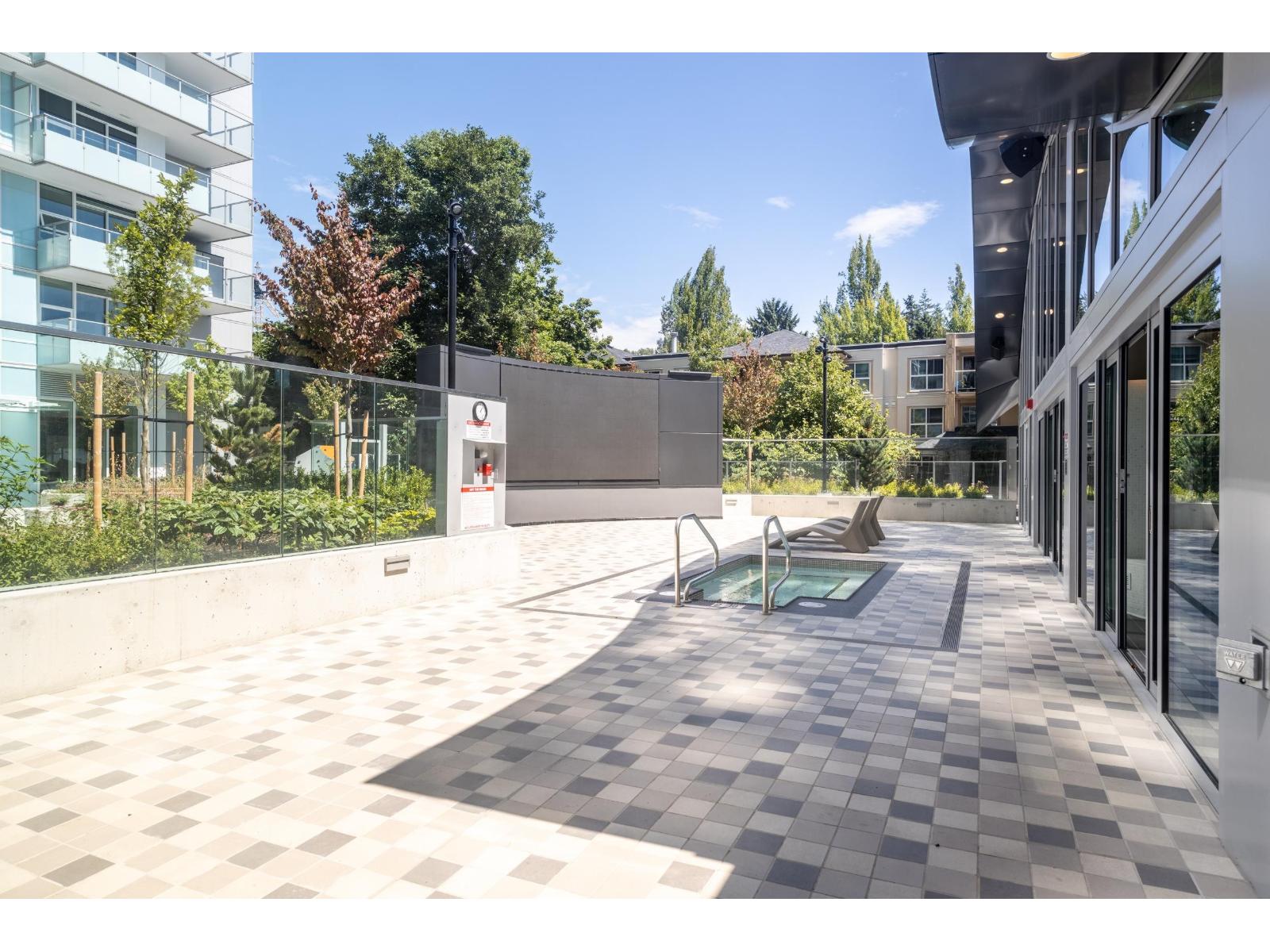 610 13778 100 Avenue, Surrey, British Columbia  V3T 0V3 - Photo 37 - R3061084