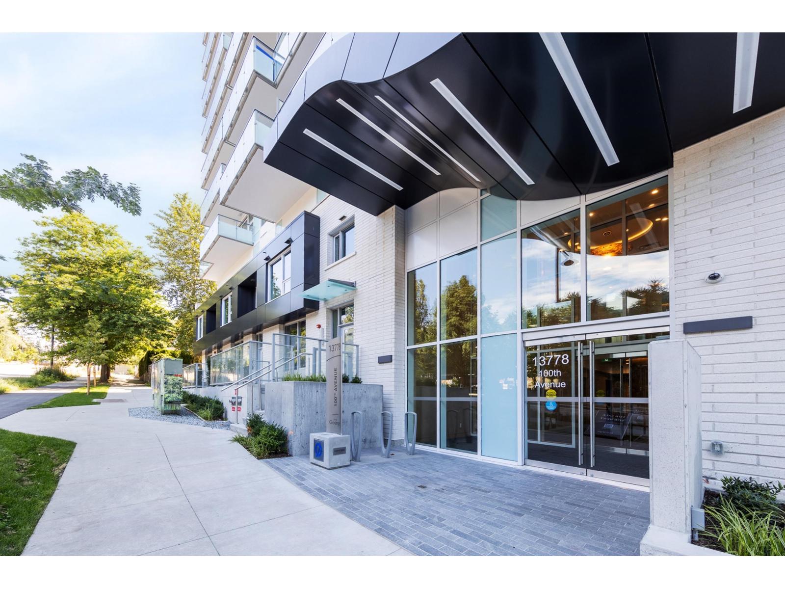 610 13778 100 Avenue, Surrey, British Columbia  V3T 0V3 - Photo 3 - R3061084