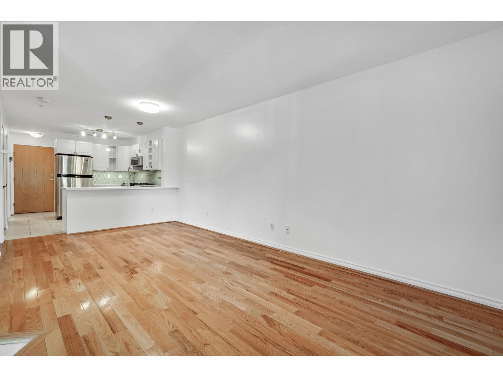 302 2741 E Hastings Street, Vancouver, British Columbia  V5K 1Z8 - Photo 13 - R3061395