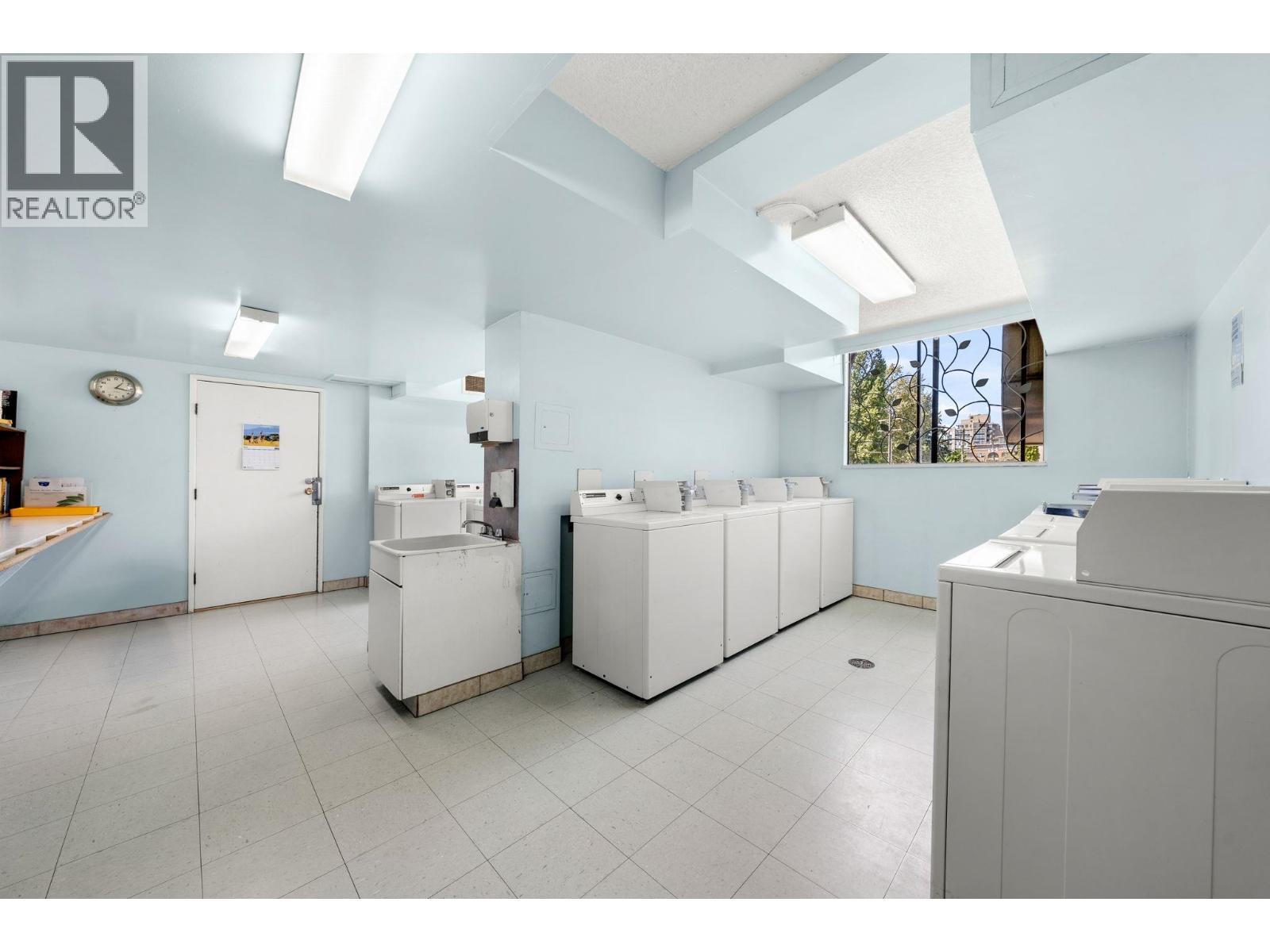 1906 145 St. Georges Avenue, North Vancouver, British Columbia  V7L 3G8 - Photo 25 - R3061408