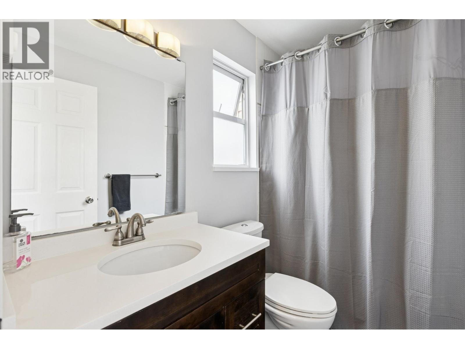 303 131 W 20th Street, North Vancouver, British Columbia  V7M 1Y2 - Photo 20 - R3061413