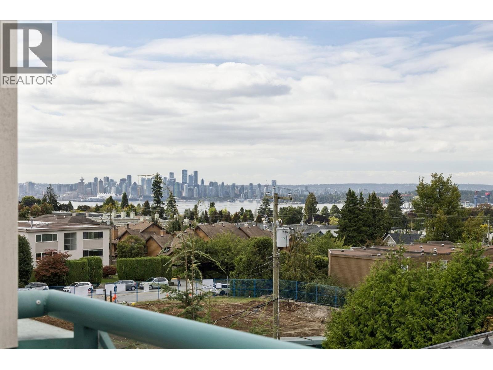 303 131 W 20th Street, North Vancouver, British Columbia  V7M 1Y2 - Photo 32 - R3061413
