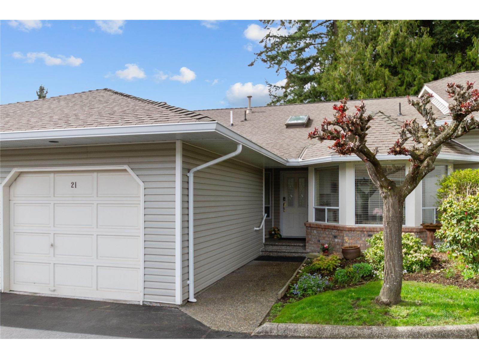 21 32615 Murray Avenue, Abbotsford, British Columbia V2T 4T8 - Photo 1 - R3061208