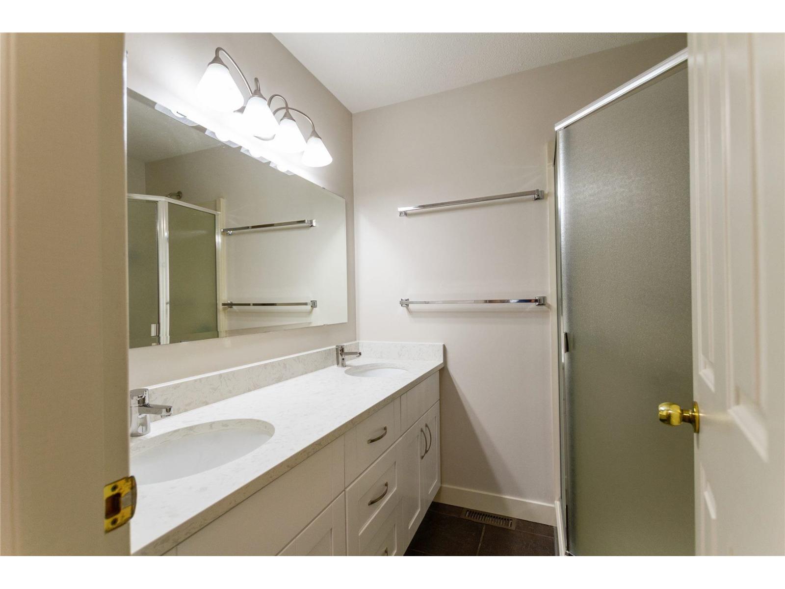 21 32615 Murray Avenue, Abbotsford, British Columbia V2T 4T8 - Photo 9 - R3061208