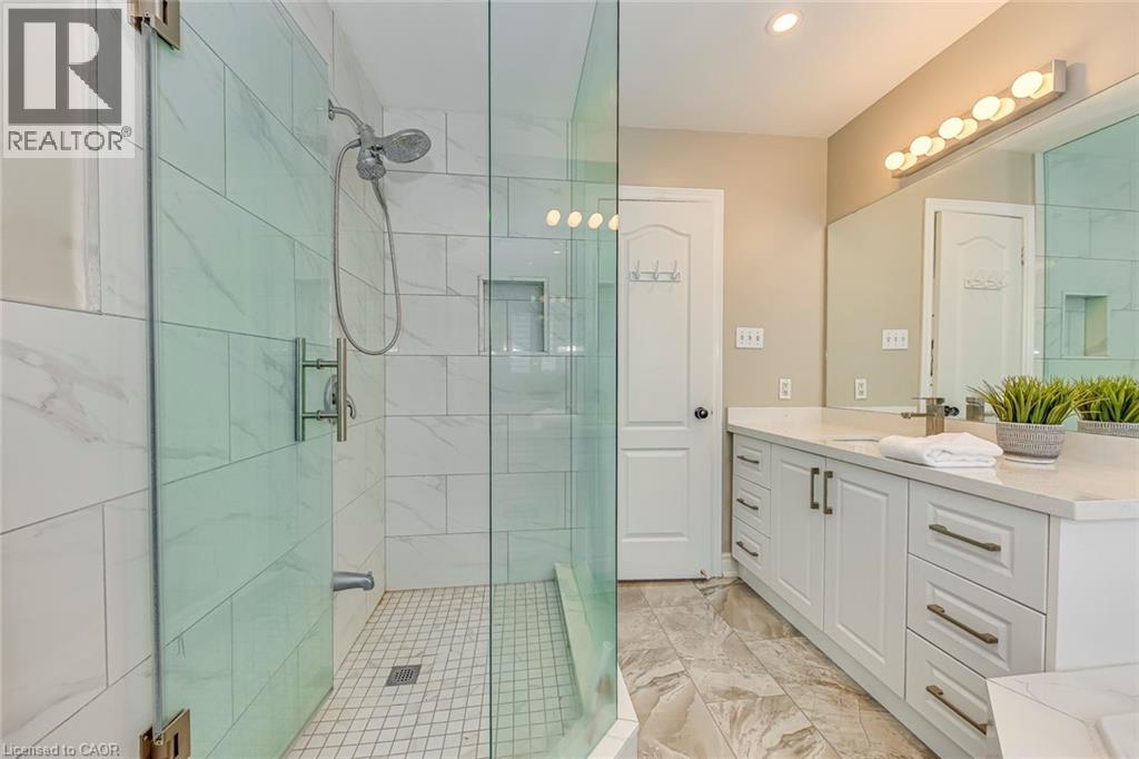 5183 Fernbrook Court, Burlington, Ontario  L7L 6J5 - Photo 27 - 40781710
