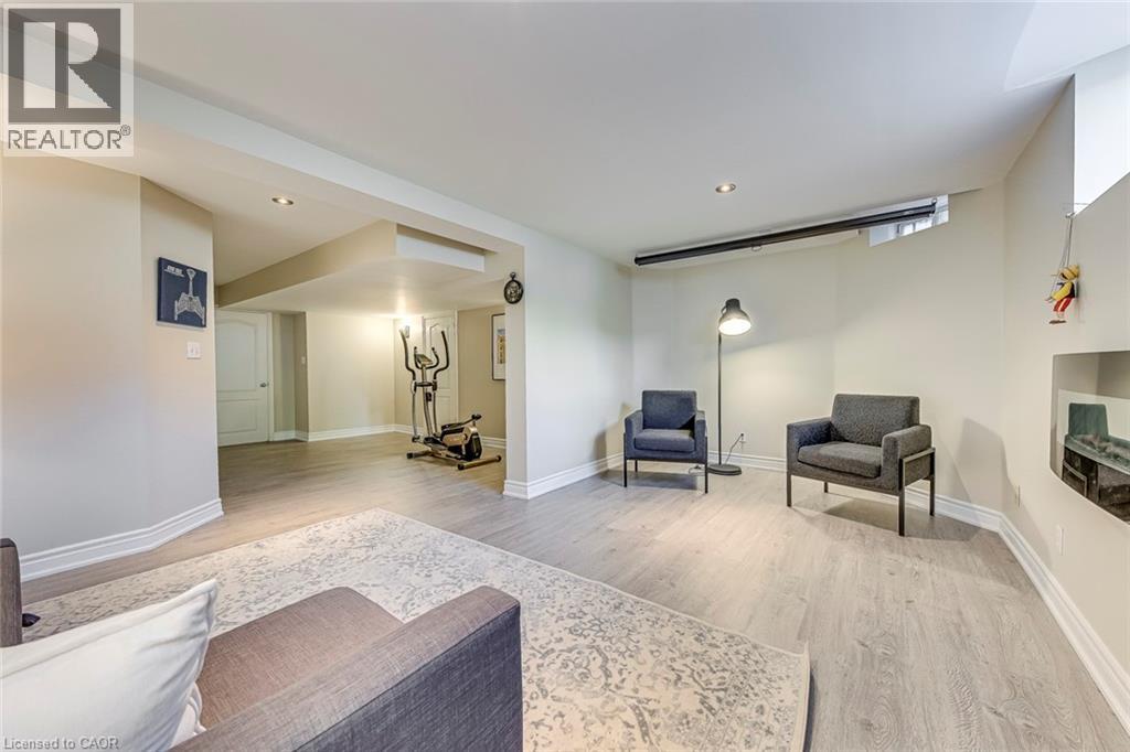 5183 Fernbrook Court, Burlington, Ontario  L7L 6J5 - Photo 38 - 40781710