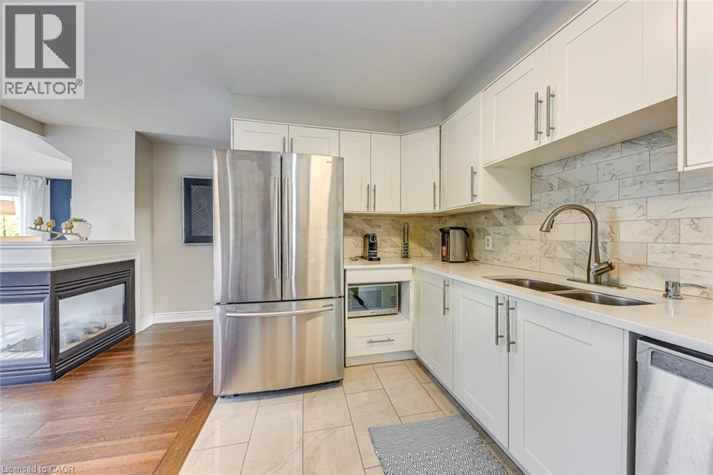 5183 Fernbrook Court, Burlington, Ontario  L7L 6J5 - Photo 14 - 40781710