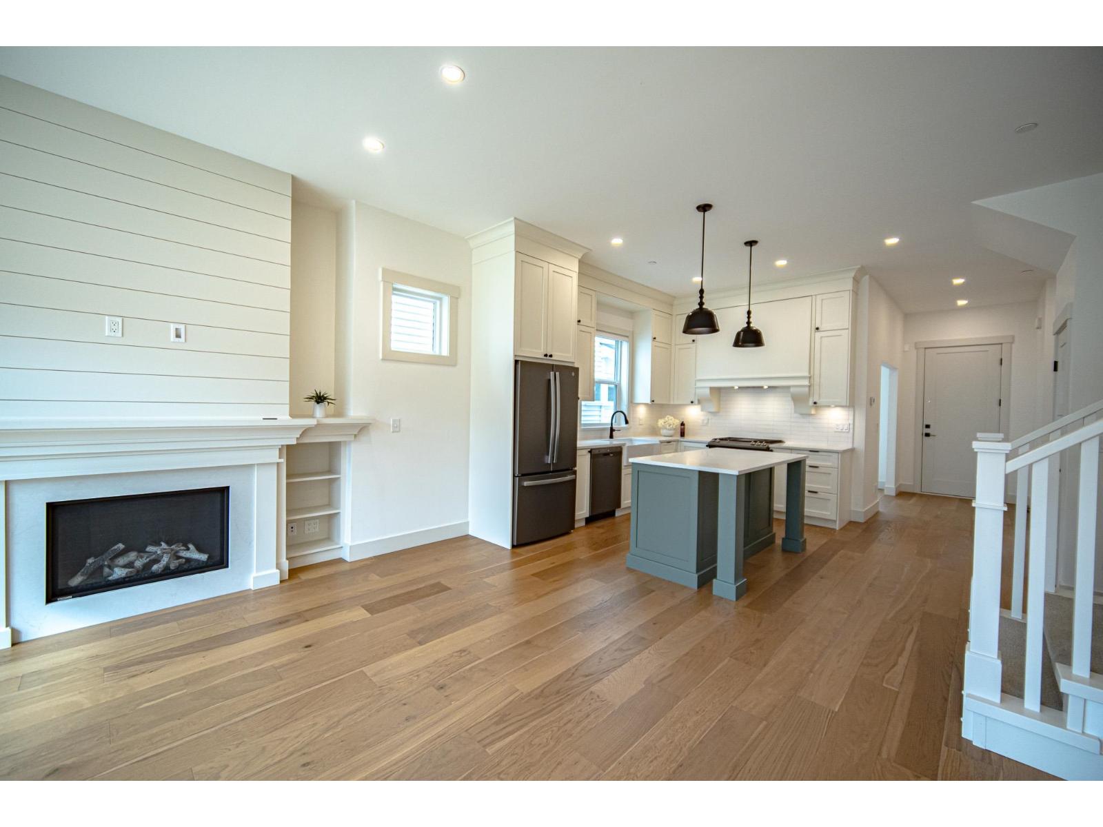 19802 75a Avenue, Langley, British Columbia  V2Y 5K3 - Photo 6 - R3061429