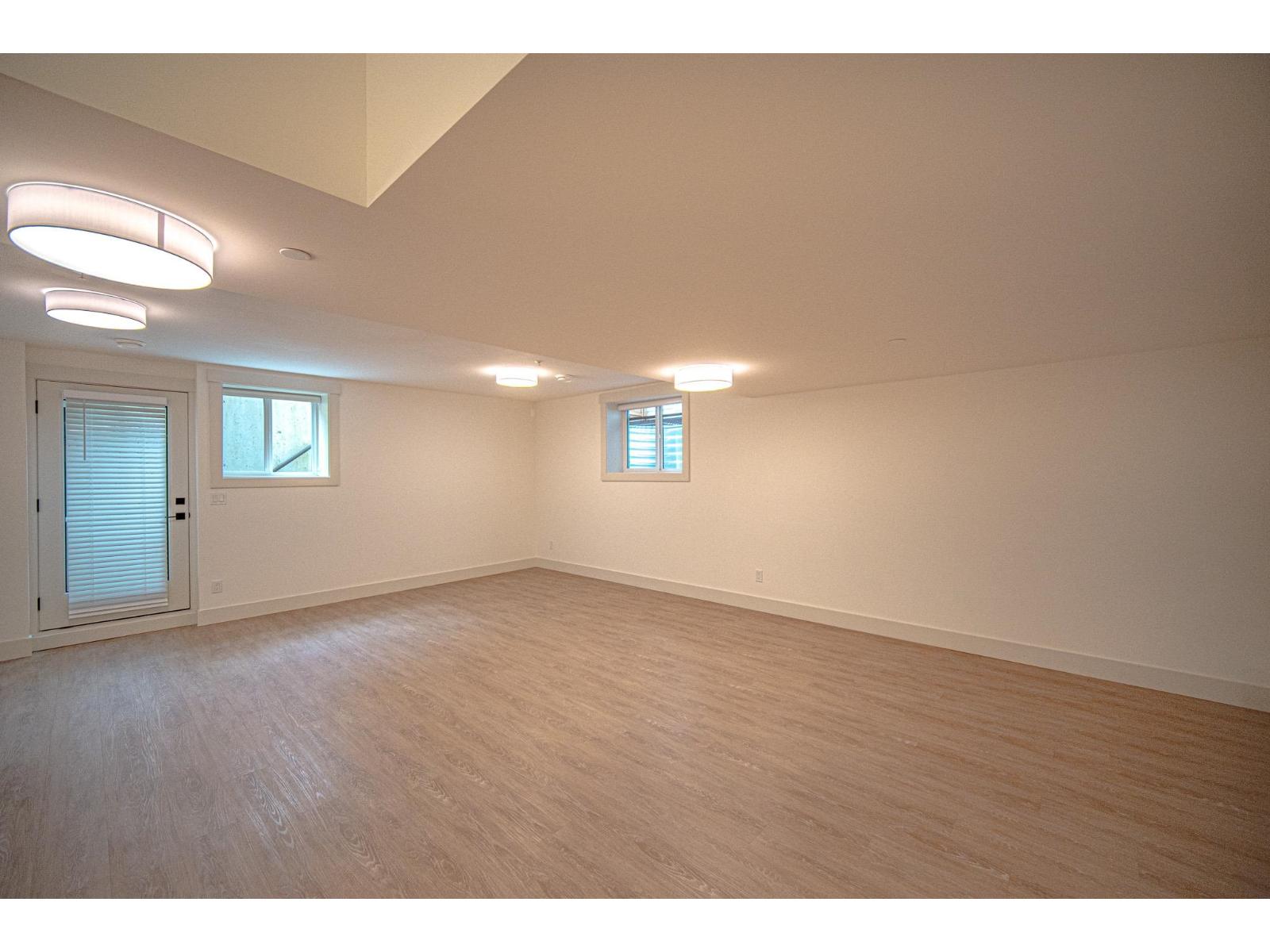 19802 75a Avenue, Langley, British Columbia  V2Y 5K3 - Photo 19 - R3061429