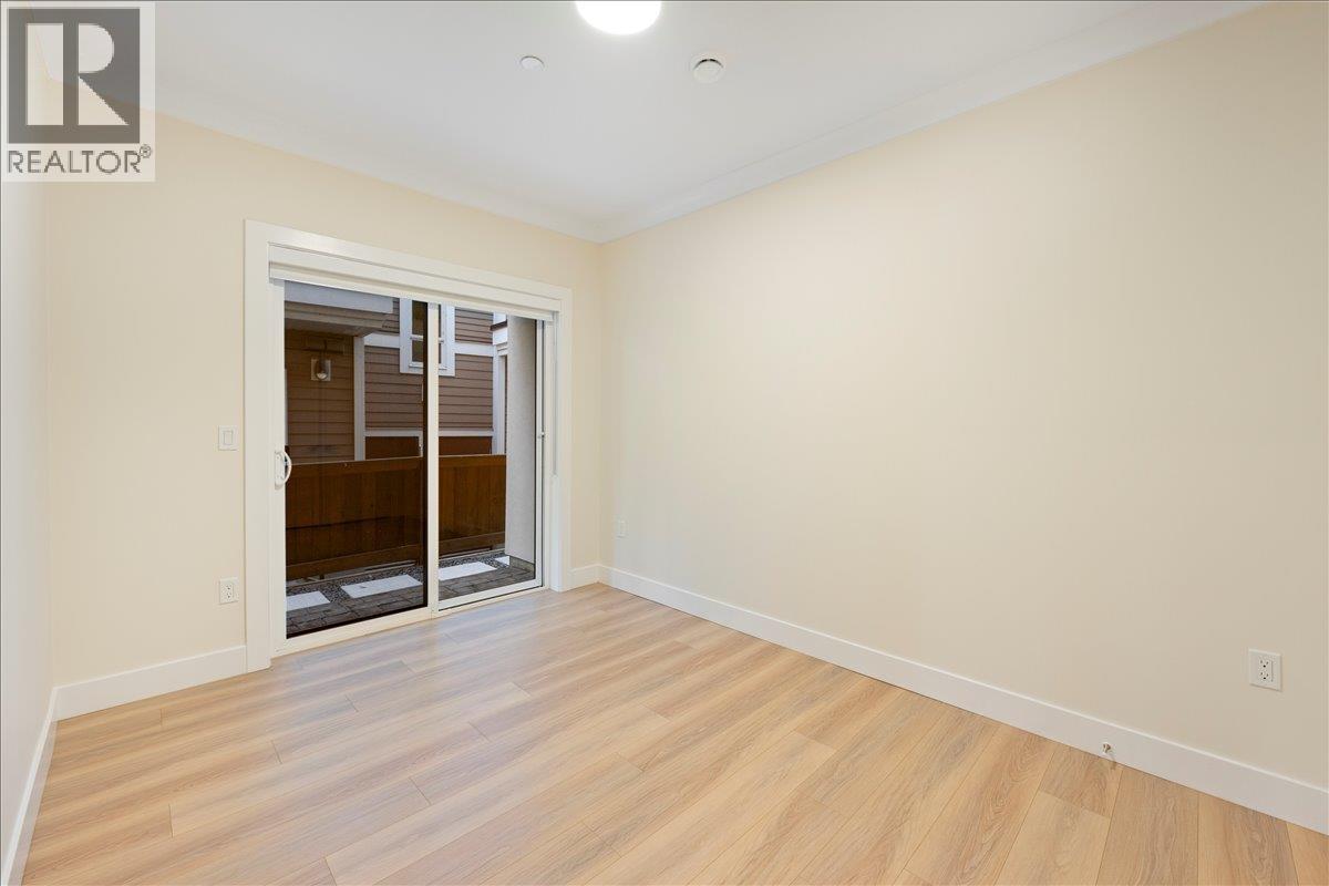 4854 Slocan Street, Vancouver, British Columbia  V5R 2A3 - Photo 36 - R3061325