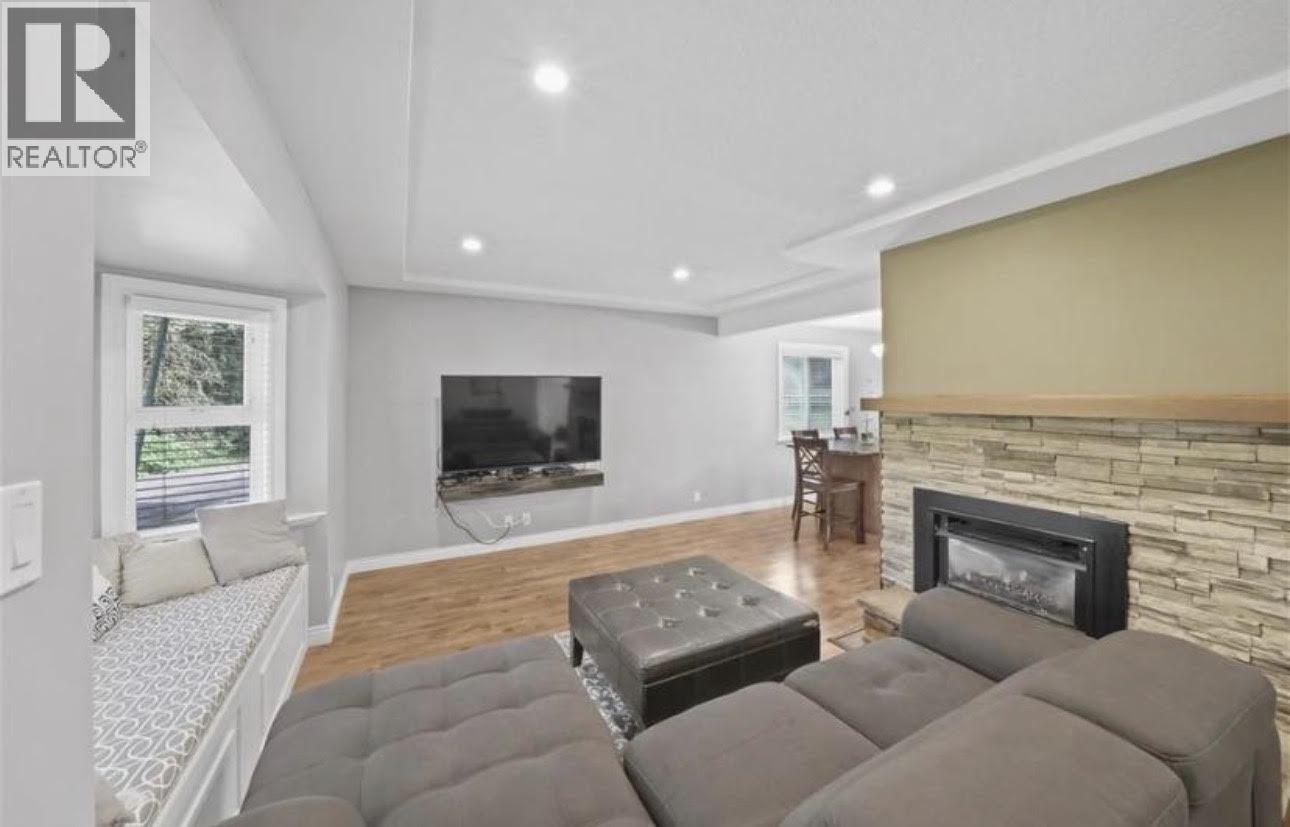 1128 Devon Street, Coquitlam, British Columbia  V3E 3H8 - Photo 14 - R3061405