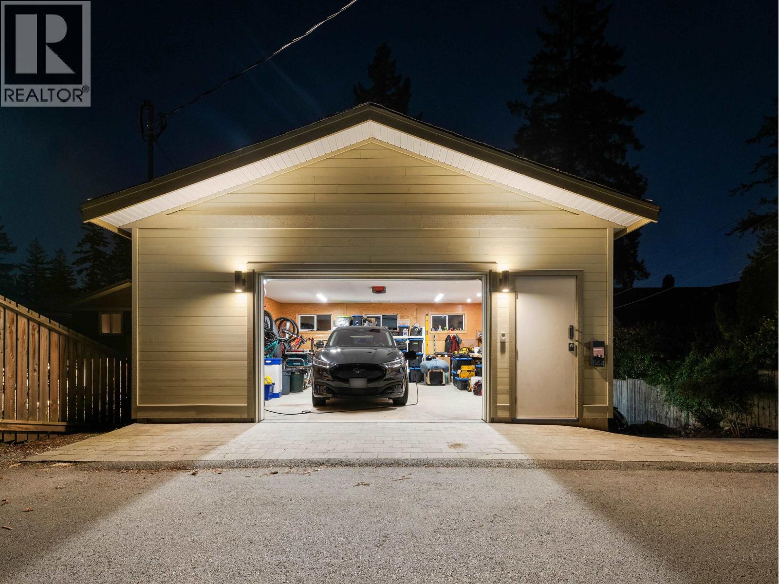 1144 W Keith Road, North Vancouver, British Columbia  V7P 1Y7 - Photo 26 - R3061415